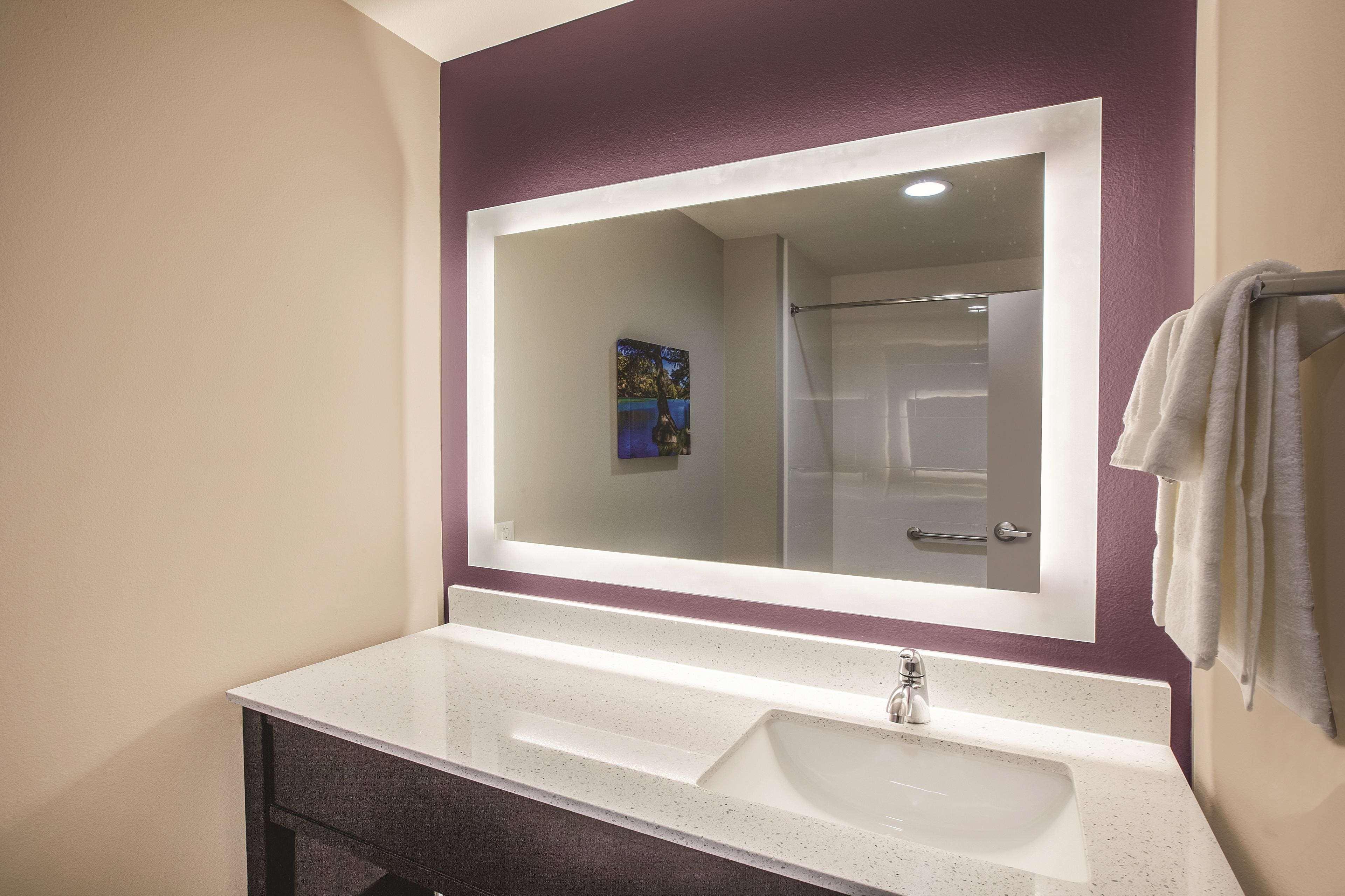 La Quinta By Wyndham Dallas Northeast-Arboretum Garland Ngoại thất bức ảnh