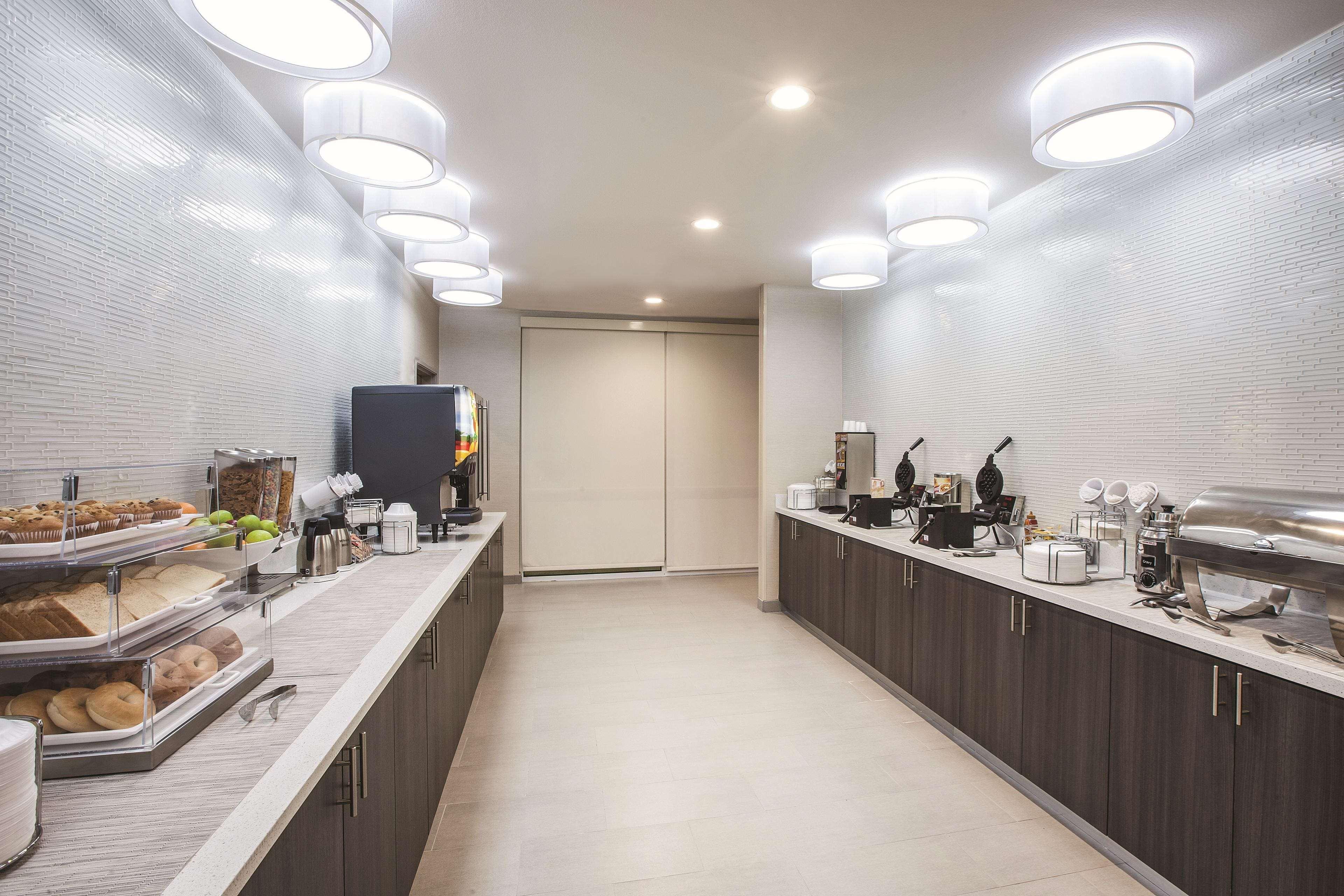 La Quinta By Wyndham Dallas Northeast-Arboretum Garland Ngoại thất bức ảnh