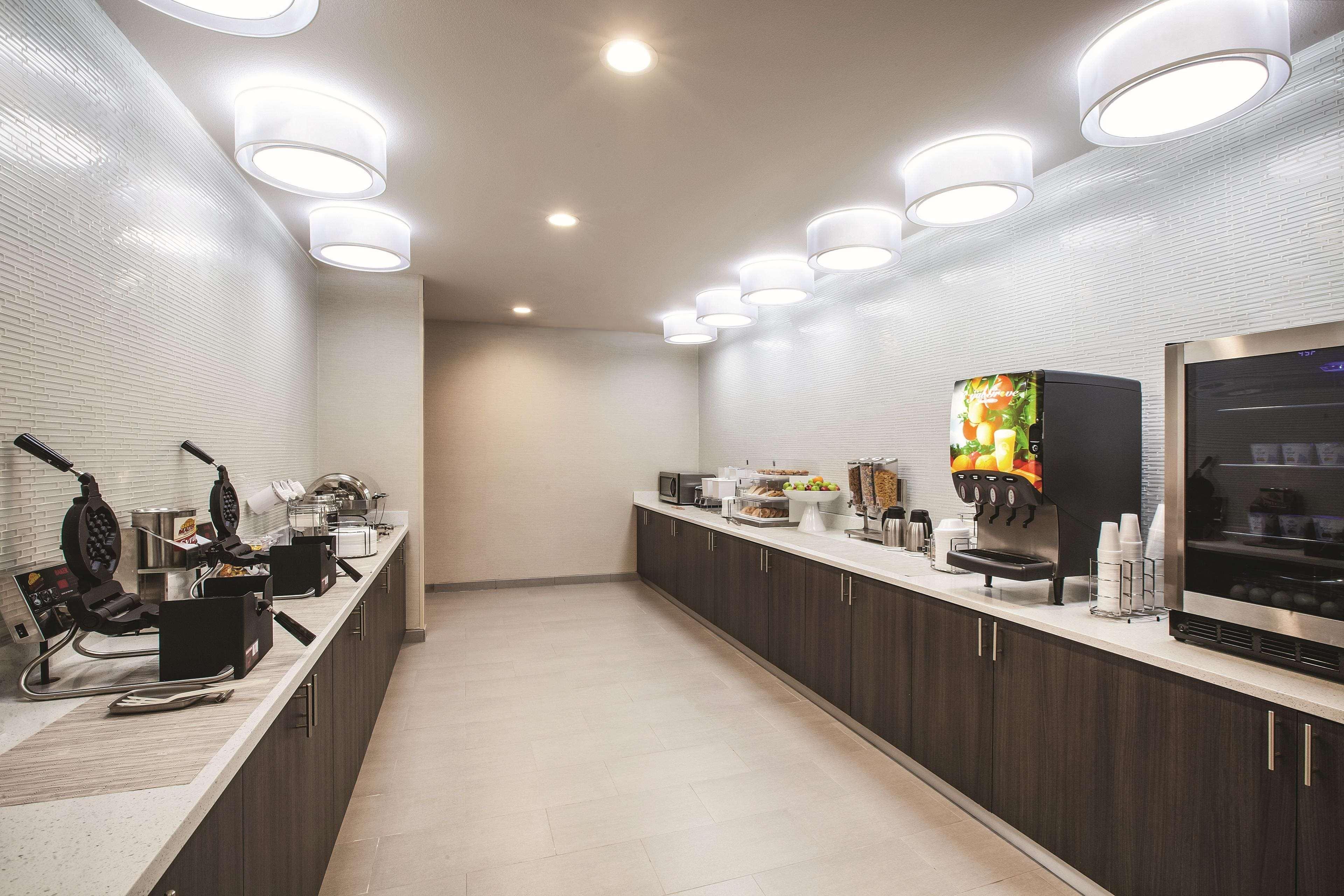La Quinta By Wyndham Dallas Northeast-Arboretum Garland Ngoại thất bức ảnh